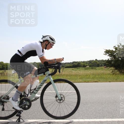 22.06.2025 - Viking Triathlon Yannick Fuchs http://msf.ph/oto/8068598 22.06.2025 11:28:27 Radfahren 22, 269 meine-sportfotos.de