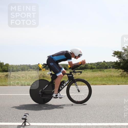 22.06.2025 - Viking Triathlon Yannick Fuchs http://msf.ph/oto/8068647 22.06.2025 12:04:08 Radfahren 42, 142, 149, 351 meine-sportfotos.de