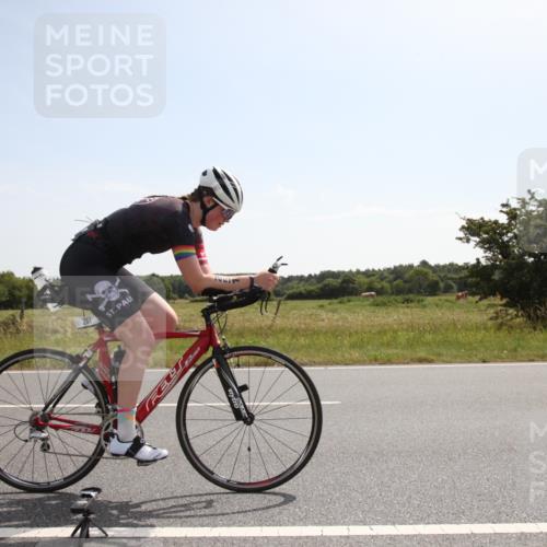 22.06.2025 - Viking Triathlon Yannick Fuchs http://msf.ph/oto/8068656 22.06.2025 11:29:03 Radfahren 14, 33, 251, 310, 614 meine-sportfotos.de