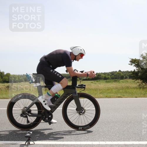 22.06.2025 - Viking Triathlon Yannick Fuchs http://msf.ph/oto/8068691 22.06.2025 12:04:26 Radfahren 75, 233, 524, 532 meine-sportfotos.de