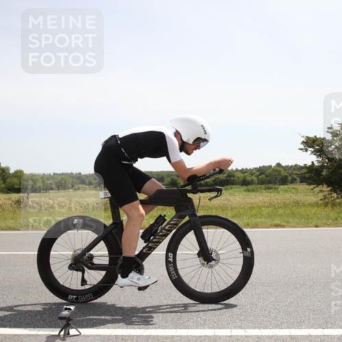 22.06.2025 - Viking Triathlon Yannick Fuchs http://msf.ph/oto/8068699 22.06.2025 12:04:28 Radfahren 75, 233, 524, 532 meine-sportfotos.de