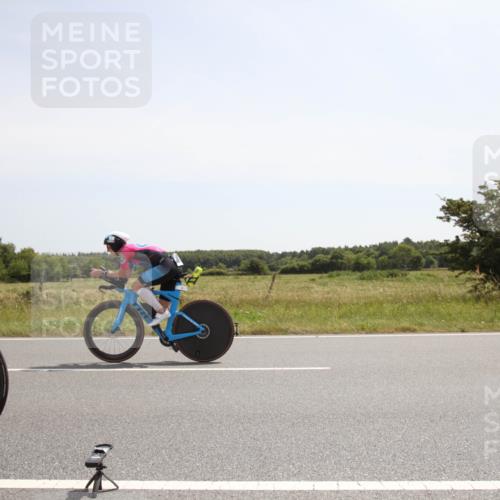 22.06.2025 - Viking Triathlon Yannick Fuchs http://msf.ph/oto/8068774 22.06.2025 12:04:54 Radfahren 9, 26, 80, 272, 299, 496 meine-sportfotos.de