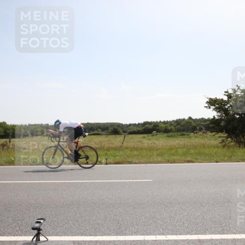 22.06.2025 - Viking Triathlon Yannick Fuchs http://msf.ph/oto/8068805 22.06.2025 11:30:08 Radfahren 376, 651 meine-sportfotos.de