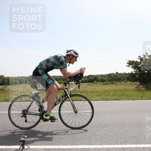 22.06.2025 - Viking Triathlon Yannick Fuchs http://msf.ph/oto/8068810 22.06.2025 11:30:10 Radfahren 376, 651 meine-sportfotos.de