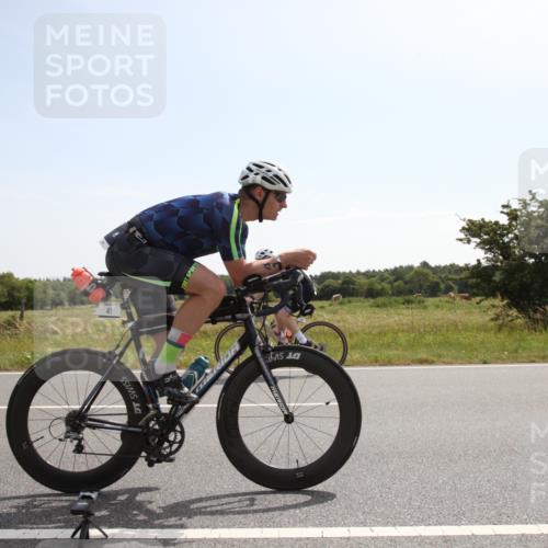 22.06.2025 - Viking Triathlon Yannick Fuchs http://msf.ph/oto/8068884 22.06.2025 11:30:35 Radfahren 41, 246, 268, 636 meine-sportfotos.de