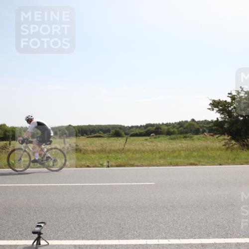 22.06.2025 - Viking Triathlon Yannick Fuchs http://msf.ph/oto/8068891 22.06.2025 11:30:36 Radfahren 41, 246, 636 meine-sportfotos.de