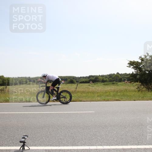 22.06.2025 - Viking Triathlon Yannick Fuchs http://msf.ph/oto/8068903 22.06.2025 11:30:44 Radfahren 194, 381, 604, 649 meine-sportfotos.de
