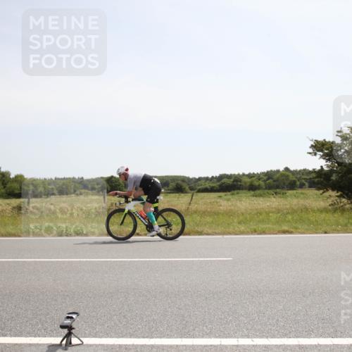 22.06.2025 - Viking Triathlon Yannick Fuchs http://msf.ph/oto/8068930 22.06.2025 12:05:49 Radfahren 176, 425, 543, 637 meine-sportfotos.de