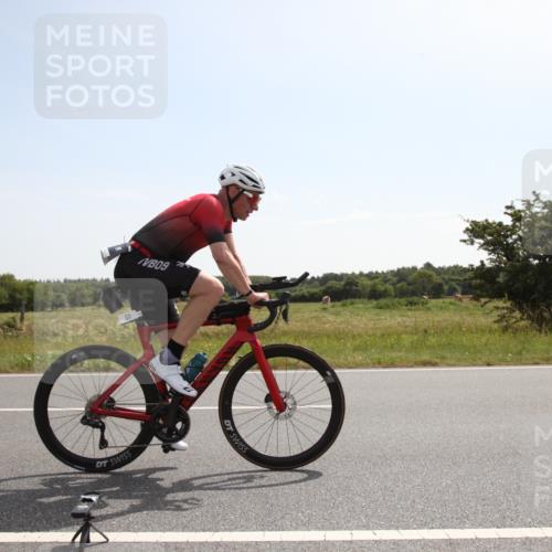 22.06.2025 - Viking Triathlon Yannick Fuchs http://msf.ph/oto/8068931 22.06.2025 11:30:57 Radfahren 329, 335, 408, 511 meine-sportfotos.de