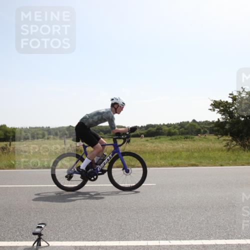 22.06.2025 - Viking Triathlon Yannick Fuchs http://msf.ph/oto/8069008 22.06.2025 11:31:41 Radfahren 245, 624 meine-sportfotos.de