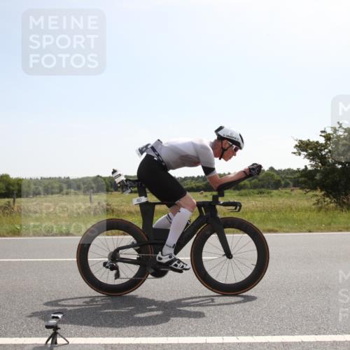 22.06.2025 - Viking Triathlon Yannick Fuchs http://msf.ph/oto/8069104 22.06.2025 11:32:39 Radfahren 8, 462, 653 meine-sportfotos.de