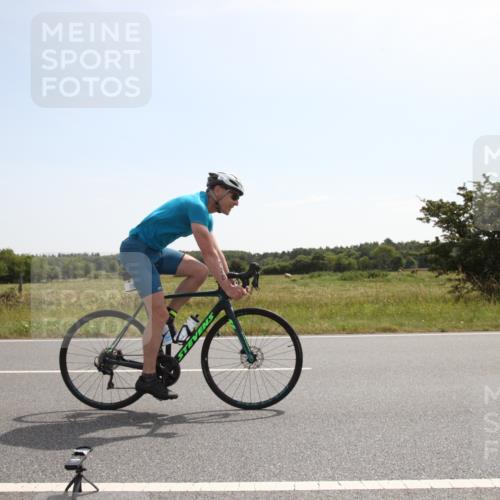 22.06.2025 - Viking Triathlon Yannick Fuchs http://msf.ph/oto/8069161 22.06.2025 11:33:00 Radfahren 95, 128, 291 meine-sportfotos.de