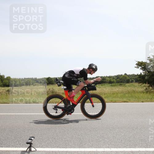22.06.2025 - Viking Triathlon Yannick Fuchs http://msf.ph/oto/8069233 22.06.2025 12:08:20 Radfahren 34, 46, 164, 297, 321, 451, 633 meine-sportfotos.de