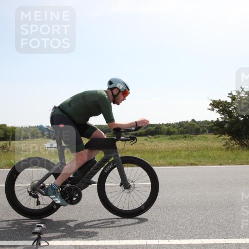 22.06.2025 - Viking Triathlon Yannick Fuchs http://msf.ph/oto/8069304 22.06.2025 11:34:10 Radfahren 65, 66, 186, 199, 330, 621 meine-sportfotos.de
