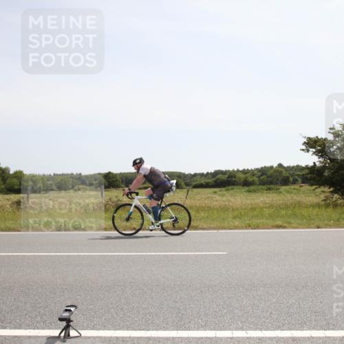 22.06.2025 - Viking Triathlon Yannick Fuchs http://msf.ph/oto/8069336 22.06.2025 12:09:04 Radfahren 48 meine-sportfotos.de
