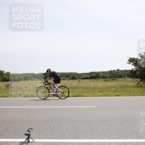 22.06.2025 - Viking Triathlon Yannick Fuchs http://msf.ph/oto/8069380 22.06.2025 12:09:41 Radfahren 402, 495, 605 meine-sportfotos.de