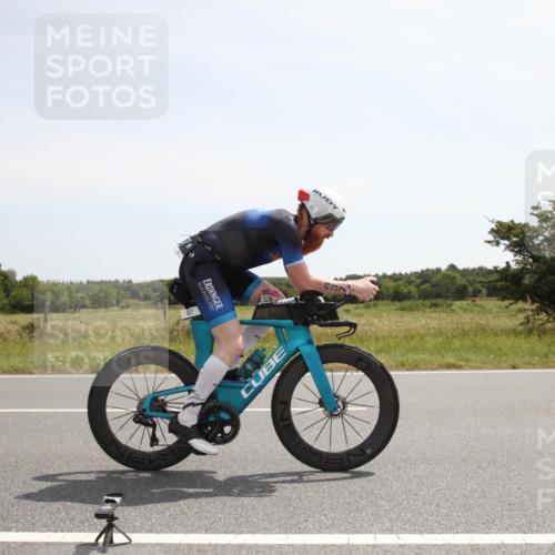 22.06.2025 - Viking Triathlon Yannick Fuchs http://msf.ph/oto/8069545 22.06.2025 12:10:00 Radfahren 298, 366, 386, 437, 542 meine-sportfotos.de