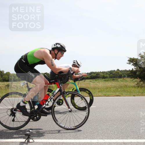 22.06.2025 - Viking Triathlon Yannick Fuchs http://msf.ph/oto/8069556 22.06.2025 12:10:02 Radfahren 298, 366, 386, 437, 542 meine-sportfotos.de