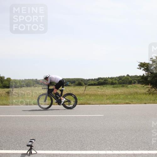 22.06.2025 - Viking Triathlon Yannick Fuchs http://msf.ph/oto/8069655 22.06.2025 12:10:58 Radfahren 267, 292, 381 meine-sportfotos.de