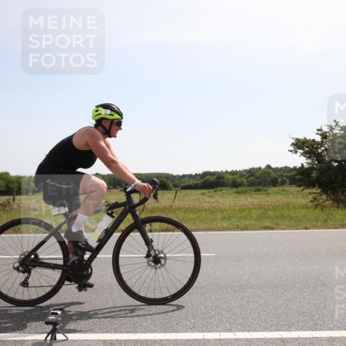 22.06.2025 - Viking Triathlon Yannick Fuchs http://msf.ph/oto/8069692 22.06.2025 11:37:36 Radfahren 16, 244, 342, 607 meine-sportfotos.de
