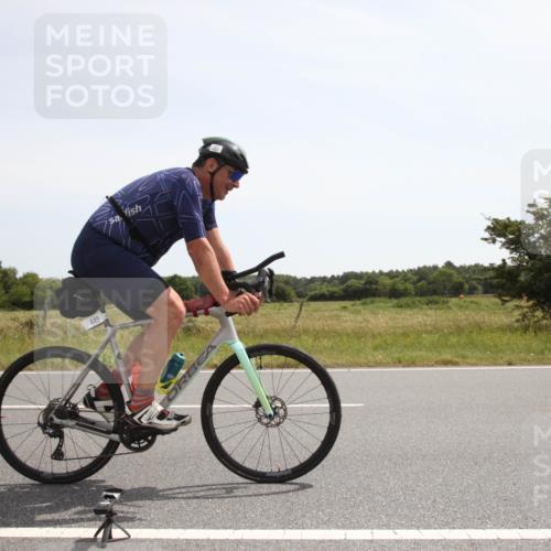 22.06.2025 - Viking Triathlon Yannick Fuchs http://msf.ph/oto/8069790 22.06.2025 12:11:57 Radfahren 110, 449, 475 meine-sportfotos.de