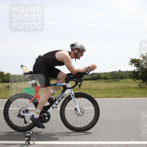 22.06.2025 - Viking Triathlon Yannick Fuchs http://msf.ph/oto/8070008 22.06.2025 12:14:03 Radfahren 28, 150, 172, 184, 253, 375, 513, 635, 645 meine-sportfotos.de