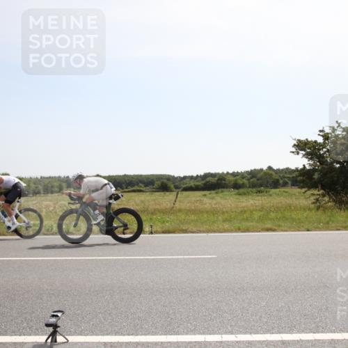 22.06.2025 - Viking Triathlon Yannick Fuchs http://msf.ph/oto/8070042 22.06.2025 11:39:54 Radfahren 19, 38, 123, 127, 377, 407, 467, 550 meine-sportfotos.de