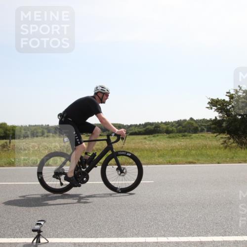 22.06.2025 - Viking Triathlon Yannick Fuchs http://msf.ph/oto/8070089 22.06.2025 11:40:05 Radfahren 26, 51, 299 meine-sportfotos.de