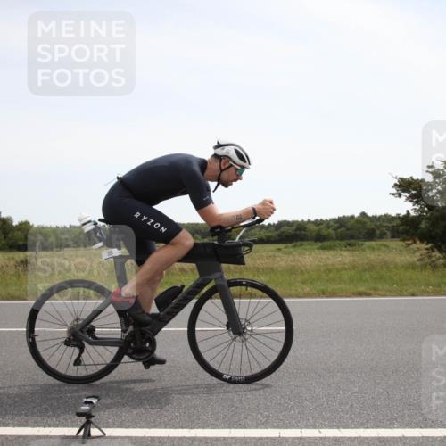 22.06.2025 - Viking Triathlon Yannick Fuchs http://msf.ph/oto/8070092 22.06.2025 12:14:49 Radfahren 182, 210, 254, 358 meine-sportfotos.de