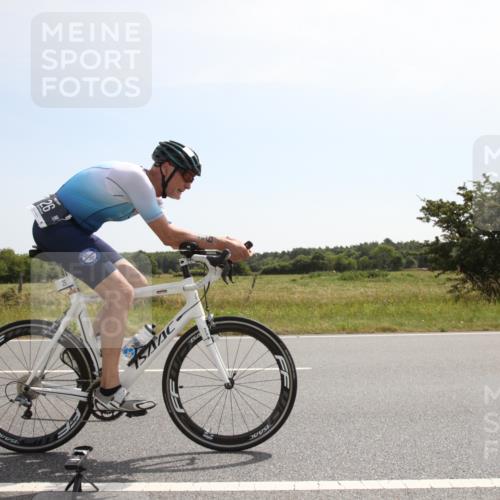 22.06.2025 - Viking Triathlon Yannick Fuchs http://msf.ph/oto/8070094 22.06.2025 11:40:07 Radfahren 26, 51, 299 meine-sportfotos.de