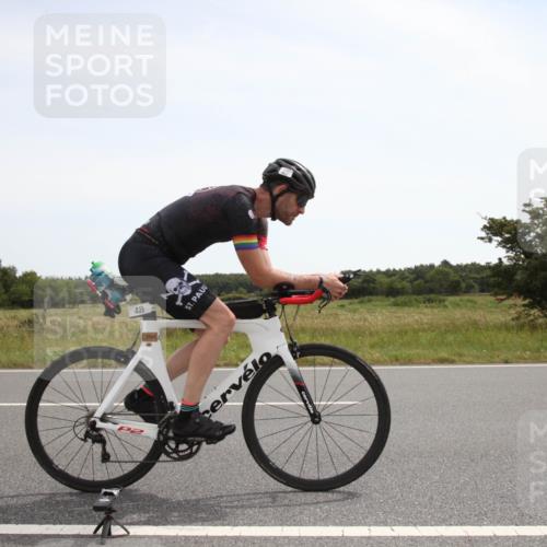 22.06.2025 - Viking Triathlon Yannick Fuchs http://msf.ph/oto/8070127 22.06.2025 12:15:04 Radfahren 72, 433, 553 meine-sportfotos.de