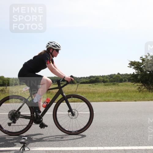 22.06.2025 - Viking Triathlon Yannick Fuchs http://msf.ph/oto/8070193 22.06.2025 11:40:40 Radfahren 50, 208, 296, 608, 637 meine-sportfotos.de