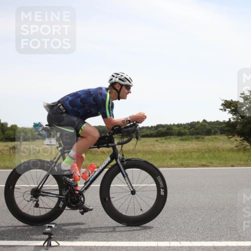 22.06.2025 - Viking Triathlon Yannick Fuchs http://msf.ph/oto/8070198 22.06.2025 12:15:55 Radfahren 41, 242, 657 meine-sportfotos.de