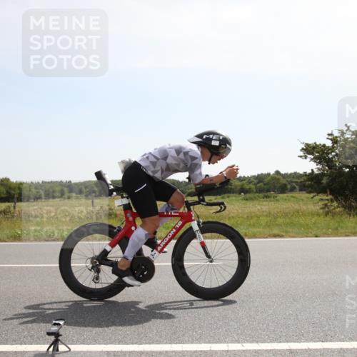 22.06.2025 - Viking Triathlon Yannick Fuchs http://msf.ph/oto/8070371 22.06.2025 11:41:34 Radfahren 1, 47, 70, 303, 387, 452, 455, 620 meine-sportfotos.de