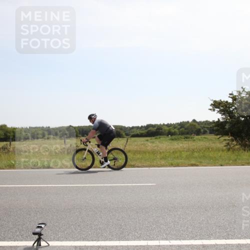 22.06.2025 - Viking Triathlon Yannick Fuchs http://msf.ph/oto/8070390 22.06.2025 11:41:37 Radfahren 1, 47, 285, 303, 304, 387, 452, 455 meine-sportfotos.de