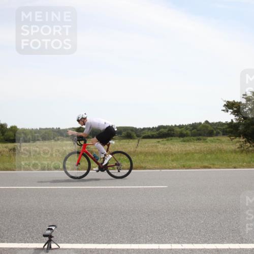 22.06.2025 - Viking Triathlon Yannick Fuchs http://msf.ph/oto/8070472 22.06.2025 12:18:04 Radfahren 87, 193, 435, 450, 472 meine-sportfotos.de