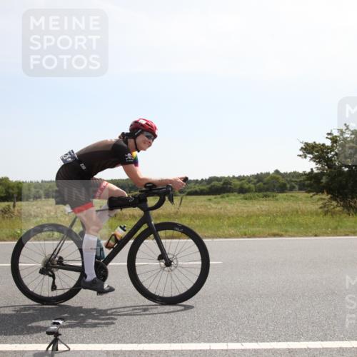 22.06.2025 - Viking Triathlon Yannick Fuchs http://msf.ph/oto/8070548 22.06.2025 11:42:45 Radfahren 102, 365, 425 meine-sportfotos.de