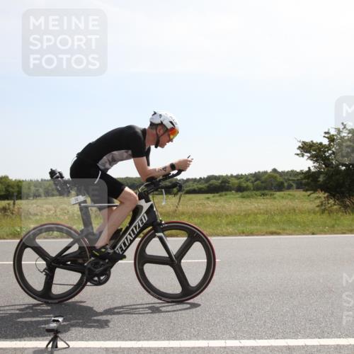 22.06.2025 - Viking Triathlon Yannick Fuchs http://msf.ph/oto/8070574 22.06.2025 11:42:51 Radfahren 2, 45, 74, 81, 102, 414 meine-sportfotos.de
