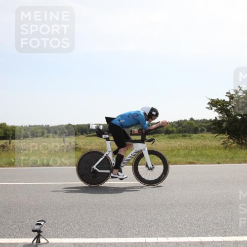 22.06.2025 - Viking Triathlon Yannick Fuchs http://msf.ph/oto/8070584 22.06.2025 11:42:53 Radfahren 2, 45, 74, 81, 414, 441, 610, 661 meine-sportfotos.de