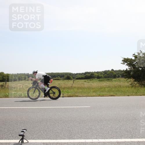 22.06.2025 - Viking Triathlon Yannick Fuchs http://msf.ph/oto/8070647 22.06.2025 11:43:13 Radfahren 21, 46, 157, 179, 334 meine-sportfotos.de