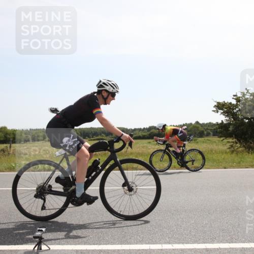 22.06.2025 - Viking Triathlon Yannick Fuchs http://msf.ph/oto/8070731 22.06.2025 11:43:39 Radfahren 183, 364, 372, 418, 632 meine-sportfotos.de