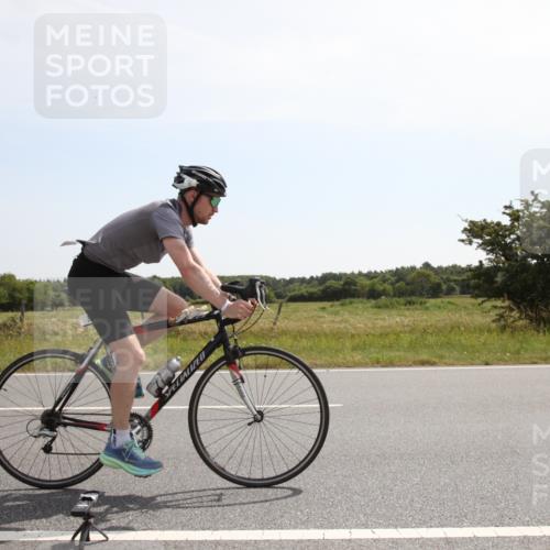 22.06.2025 - Viking Triathlon Yannick Fuchs http://msf.ph/oto/8070775 22.06.2025 11:44:02 Radfahren 6, 31, 396 meine-sportfotos.de