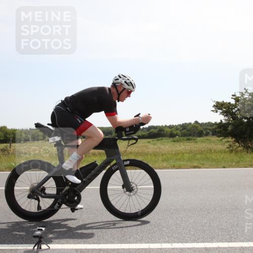 22.06.2025 - Viking Triathlon Yannick Fuchs http://msf.ph/oto/8070882 22.06.2025 11:45:01 Radfahren 29, 169, 325, 618, 642 meine-sportfotos.de