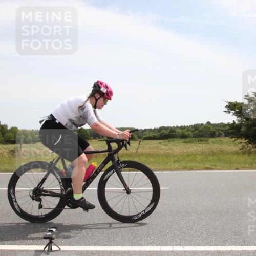 22.06.2025 - Viking Triathlon Yannick Fuchs http://msf.ph/oto/8070887 22.06.2025 12:21:29 Radfahren 147, 186, 236, 255, 327 meine-sportfotos.de