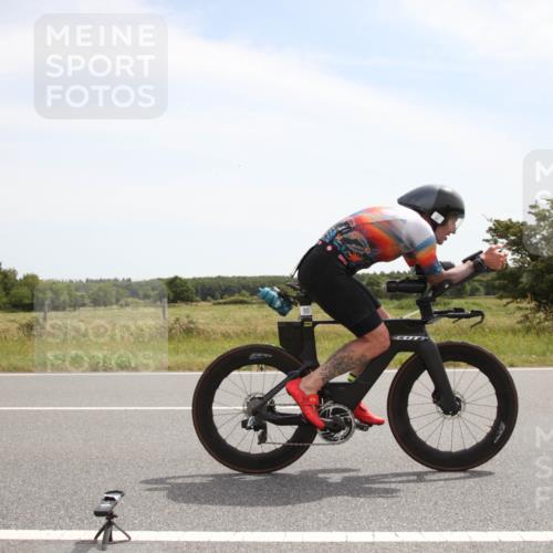 22.06.2025 - Viking Triathlon Yannick Fuchs http://msf.ph/oto/8070983 22.06.2025 12:23:08 Radfahren 90, 178, 198, 351 meine-sportfotos.de