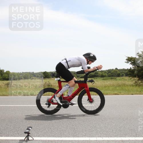 22.06.2025 - Viking Triathlon Yannick Fuchs http://msf.ph/oto/8071001 22.06.2025 12:23:13 Radfahren 178, 198, 326, 351, 384, 401, 534 meine-sportfotos.de