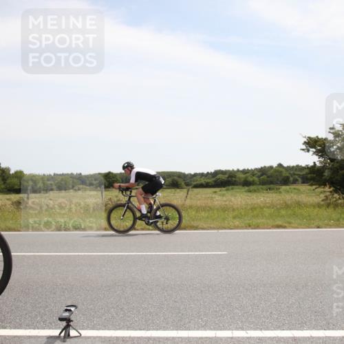 22.06.2025 - Viking Triathlon Yannick Fuchs http://msf.ph/oto/8071016 22.06.2025 12:23:21 Radfahren 224, 233, 405 meine-sportfotos.de
