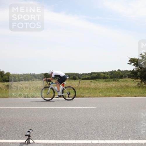 22.06.2025 - Viking Triathlon Yannick Fuchs http://msf.ph/oto/8071051 22.06.2025 12:23:45 Radfahren 42, 328 meine-sportfotos.de