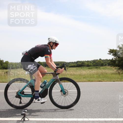 22.06.2025 - Viking Triathlon Yannick Fuchs http://msf.ph/oto/8071117 22.06.2025 12:24:25 Radfahren 80, 221, 549, 649 meine-sportfotos.de
