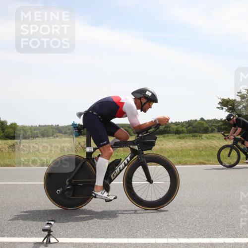 22.06.2025 - Viking Triathlon Yannick Fuchs http://msf.ph/oto/8071156 22.06.2025 12:24:44 Radfahren 38, 75, 122, 141, 219, 282, 607 meine-sportfotos.de